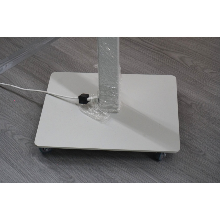 PROIETTORE INTERATTIVO MULTIMEDIALE LEARN AND PLAY CON BASEcm 35 x 28 x 30 h