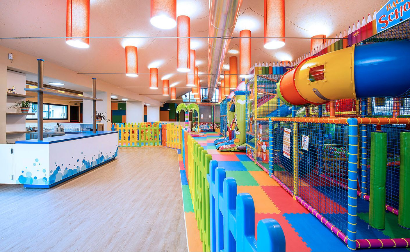 Arredi ludoteca: come allestire uno spazio gioco completo e funzionale